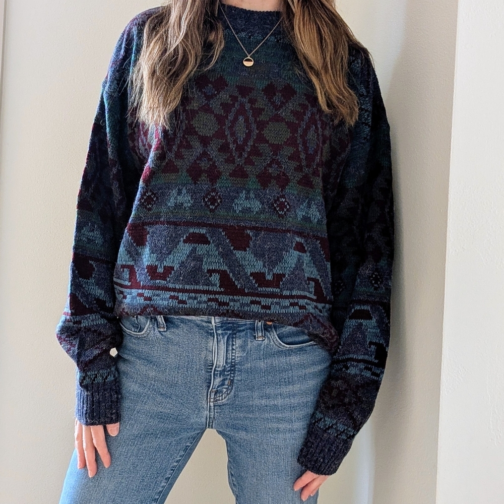 Vintage Abstract Geometric Crewneck Sweater In Blue/Burgundy - Picture 2 of 7